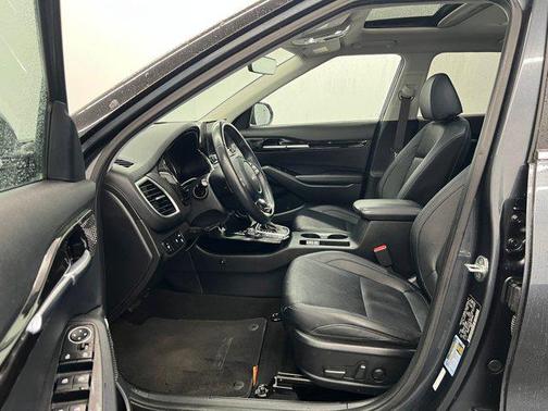 Gravity Gray 2022 Kia Seltos SX Turbo