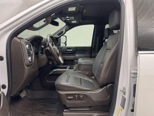 2022 GMC Sierra 3500 Denali
