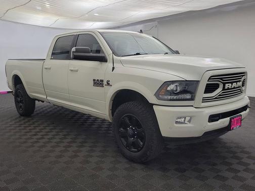 2018 RAM 3500 Laramie Crew Cab 4x4 8' Box