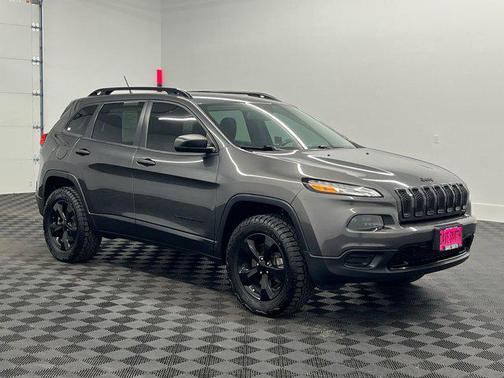 2016 Jeep Cherokee Altitude