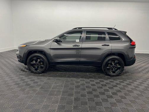 2016 Jeep Cherokee Altitude