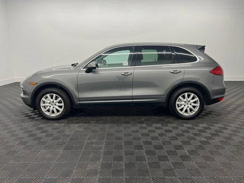 2014 Porsche Cayenne Cayenne