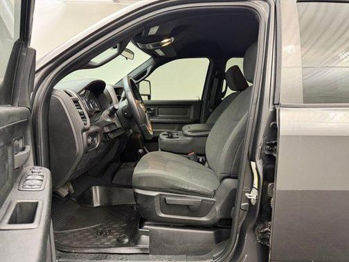 Granite Crystal Metallic Clearcoat 2024 RAM 2500 Tradesman Crew Cab 4x4 6'4' Box