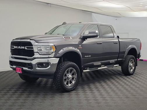 2020 RAM 2500 Big Horn Crew Cab 4X4 6'4' Box