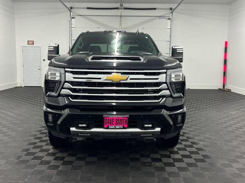 2024 Chevrolet Silverado 3500 High Country