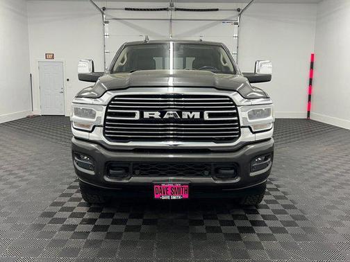 Granite Crystal Metallic Clearcoat 2024 RAM 2500 Laramie Crew Cab 4x4 6'4' Box