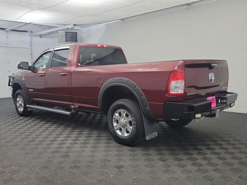 2019 RAM 3500 Big Horn Crew Cab 4x4 8' Box