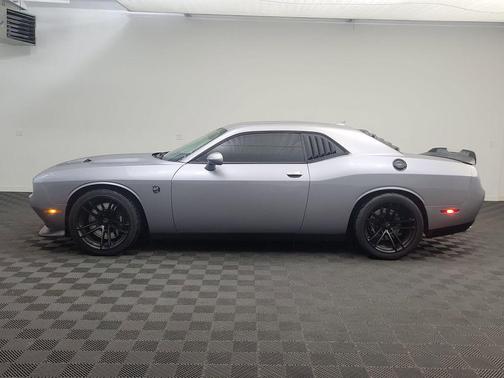 2016 Dodge Challenger R/T Scat Pack