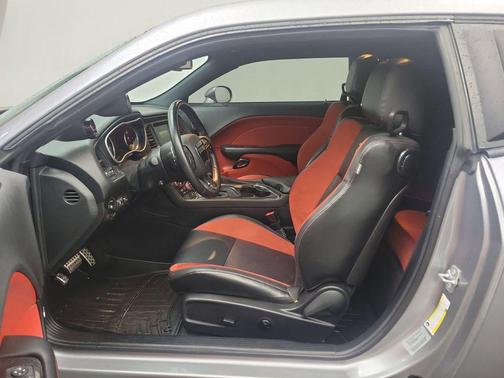 2016 Dodge Challenger R/T Scat Pack