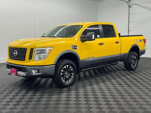 2017 Nissan Titan XD PRO-4X