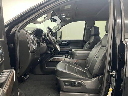 2023 GMC Sierra 2500 Denali