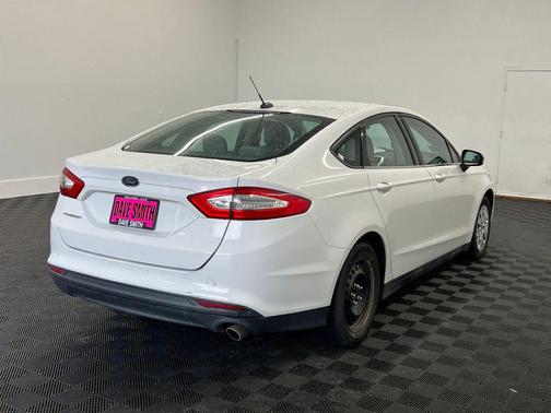 2013 Ford Fusion S