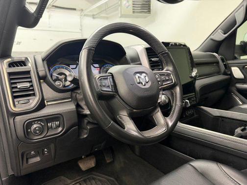 Delmonico Red Pearlcoat 2021 RAM 1500 Limited