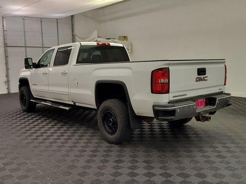 Summit White 2016 GMC Sierra 2500 SLE