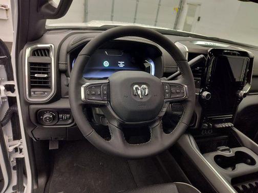 2025 RAM 2500 Laramie Crew Cab 4x4 6'4' Box