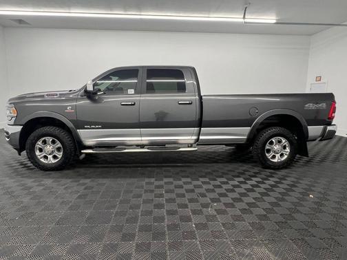2019 RAM 2500 Laramie Crew Cab 4x4 8' Box
