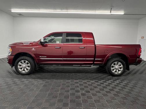 2019 RAM 3500 Limited Mega Cab 4x4 6'4' Box