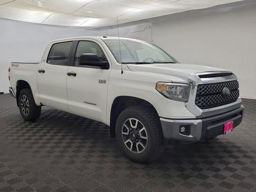 2018 Toyota Tundra SR5