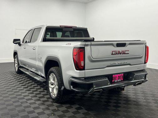 Quicksilver Metallic 2019 GMC Sierra 1500 SLT