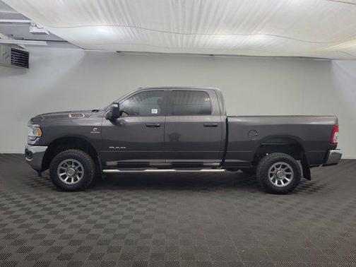 2023 RAM 2500 Big Horn Crew Cab 4x4 6'4' Box
