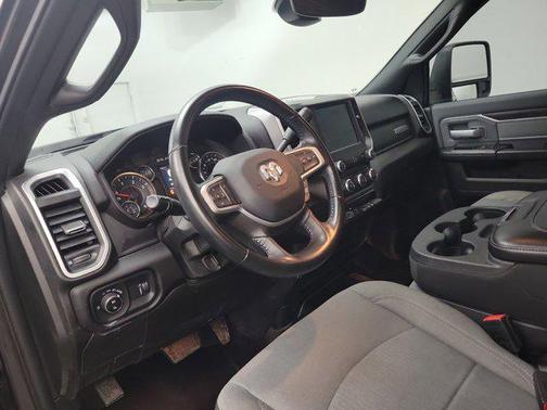 2023 RAM 2500 Big Horn Crew Cab 4x4 6'4' Box