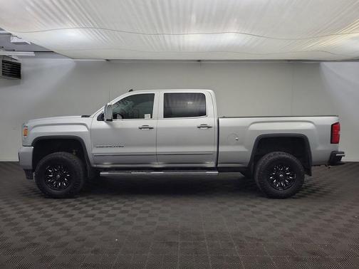 2015 GMC Sierra 2500 Denali