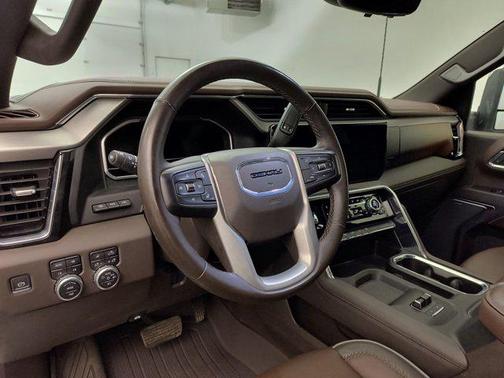 Summit White 2024 GMC Sierra 3500 Denali