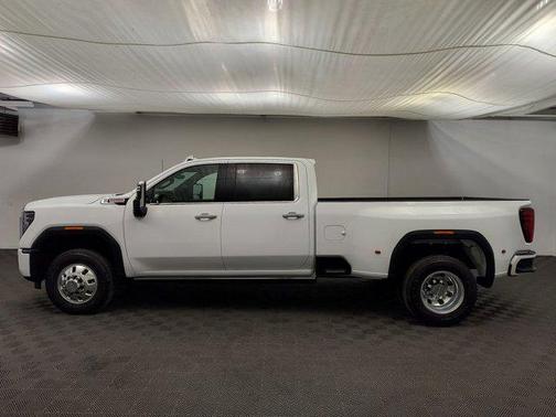 Summit White 2024 GMC Sierra 3500 Denali