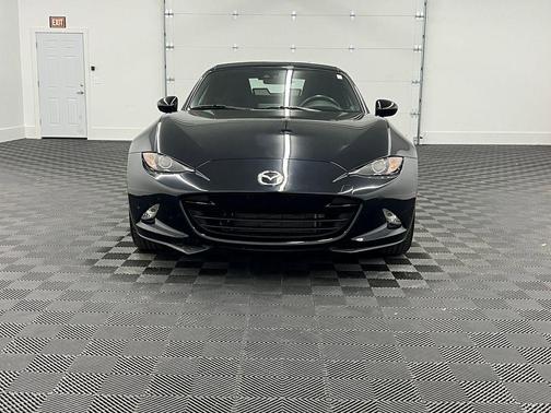 2020 Mazda MX-5 Miata Sport