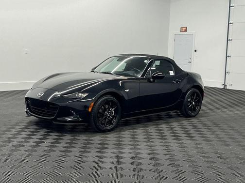 2020 Mazda MX-5 Miata Sport