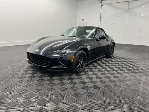 2020 Mazda MX-5 Miata Sport