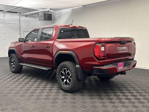 2024 GMC Canyon AT4X