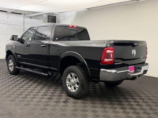 2022 RAM 2500 Laramie Crew Cab 4x4 6'4' Box