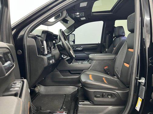 2025 GMC Sierra 3500 AT4