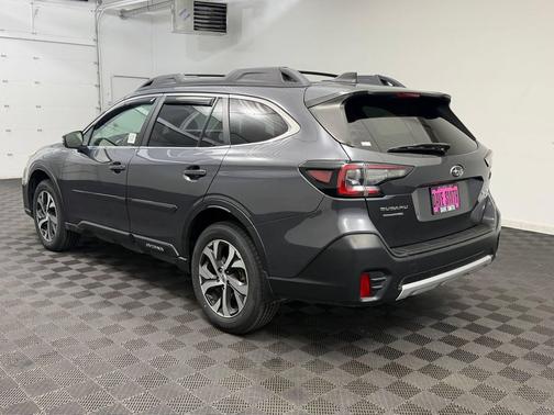 Magnetite Gray Metallic 2022 Subaru Outback Limited XT