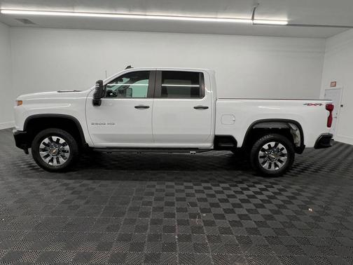 2023 Chevrolet Silverado 2500 Custom