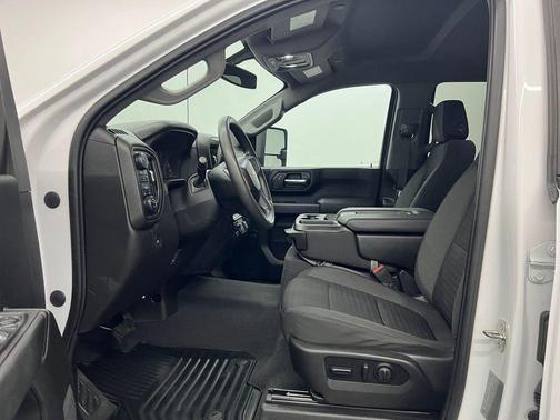 2023 Chevrolet Silverado 2500 Custom