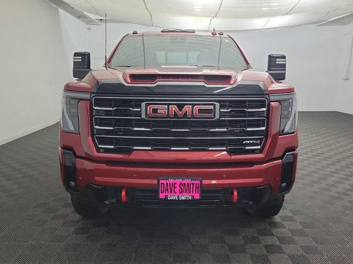 2025 GMC Sierra 2500 AT4