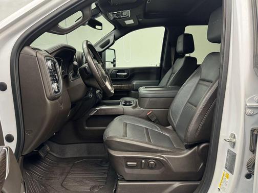 2022 GMC Sierra 3500 Denali