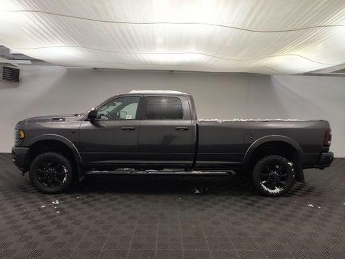 2022 RAM 3500 Limited Crew Cab 4x4 8' Box