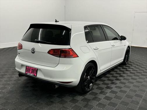 2017 Volkswagen Golf GTI 2.0T S 4-Door