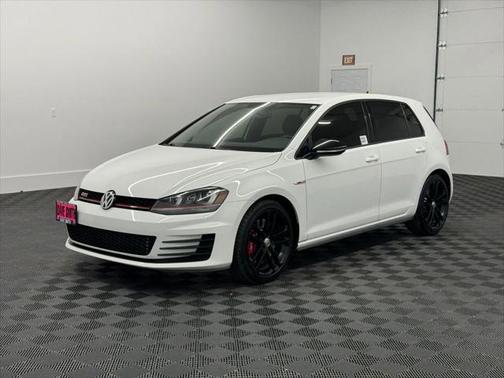2017 Volkswagen Golf GTI 2.0T S 4-Door