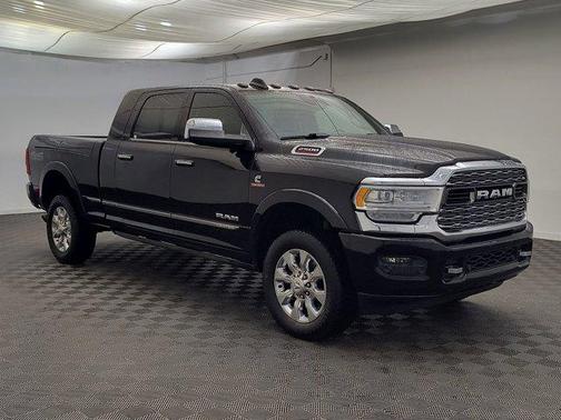 2020 RAM 2500 Limited Mega Cab 4X4 6'4' Box