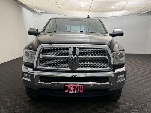 Granite Crystal Metallic Clearcoat 2018 RAM 2500 Laramie Crew Cab 4x4 6'4' Box