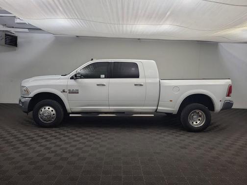 2016 RAM 3500 Laramie