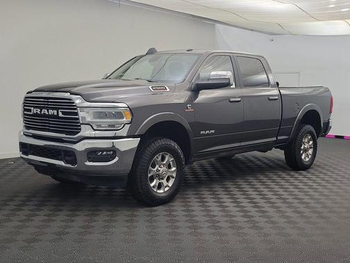 2022 RAM 2500 Laramie Crew Cab 4x4 6'4' Box
