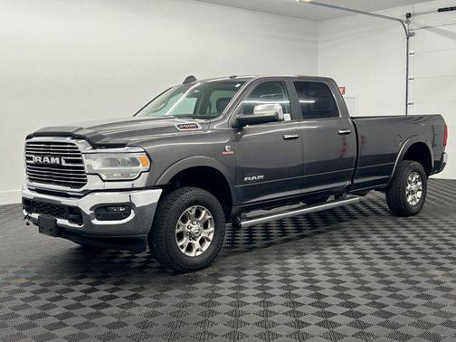 2019 RAM 2500 Laramie Crew Cab 4x4 8' Box