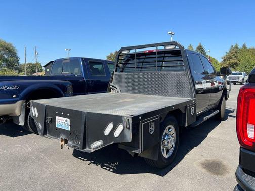 2018 RAM 3500 Tradesman Crew Cab 4x4 6'4' Box