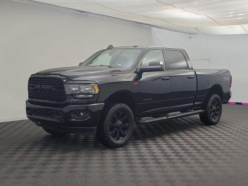 2022 RAM 2500 Big Horn Crew Cab 4x4 6'4' Box