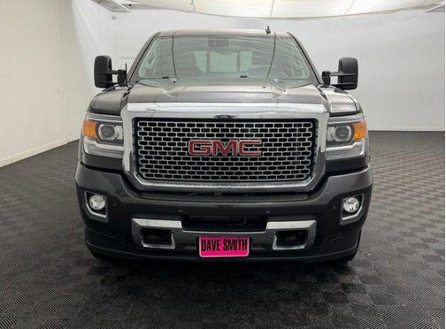 Iridium Metallic 2015 GMC Sierra 2500 Denali